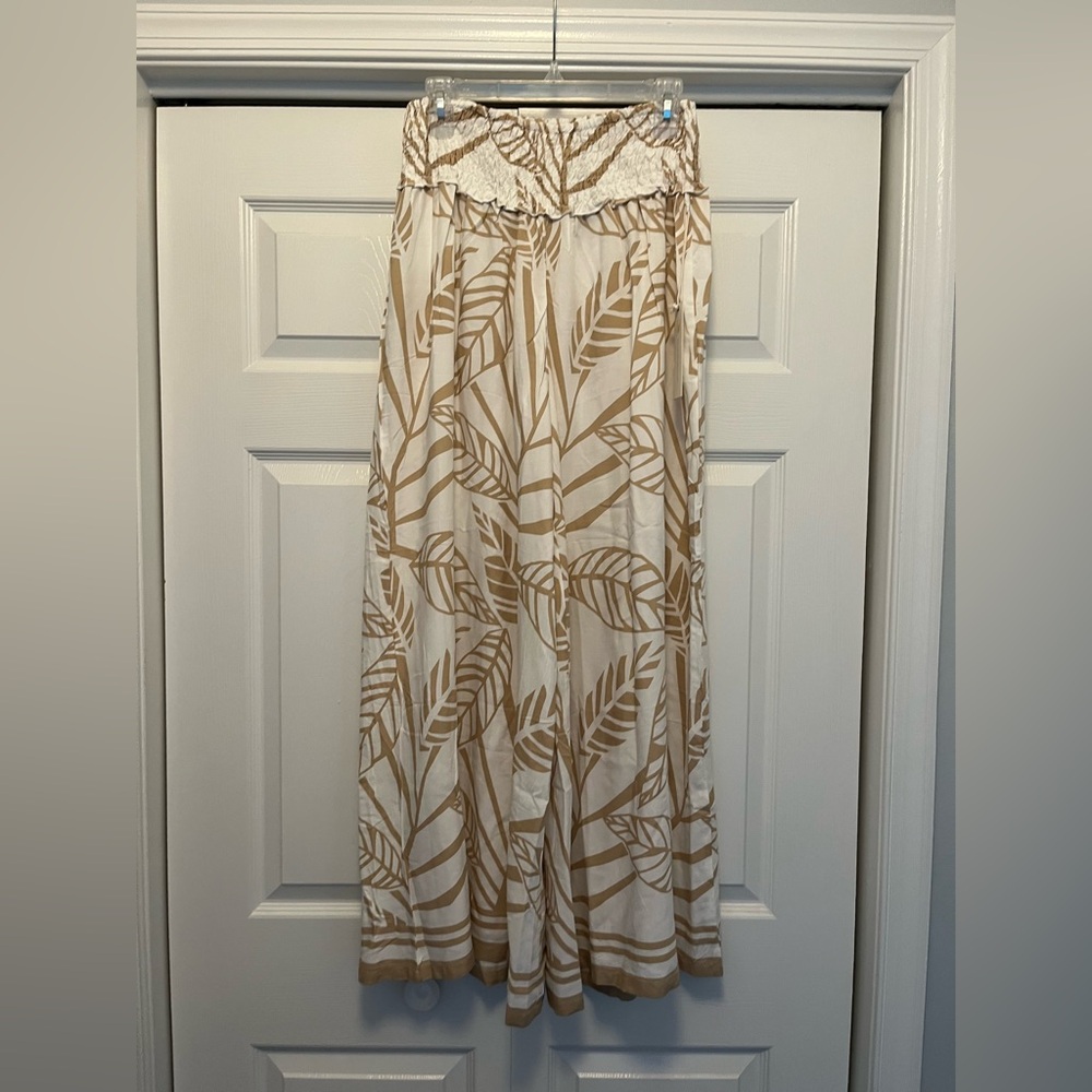 NWT Ocean Drive Cream and Tan Leaf Palazzo Pants size large